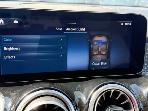 Used 2026 Mercedes-Benz GLB 250 image 25