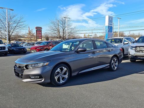Certified 2020 Honda Accord EX image 3