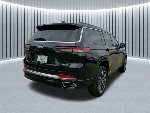 New 2025 Jeep Grand Cherokee L Overland w/ Trailer Tow Package image 9