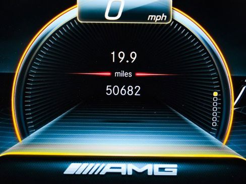 Used 2021 Mercedes-Benz GLB 35 AMG 4MATIC image 17