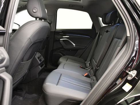 Used 2025 Audi Q5 Premium Plus w/ Premium Plus image 42