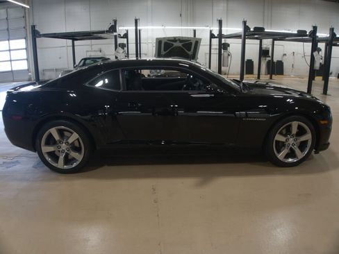 Used 2011 Chevrolet Camaro SS w/ RS Package RWD image 6