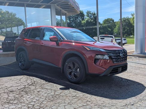 New 2026 Nissan Rogue SV AWD/4WD image 7