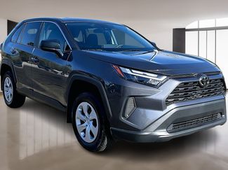 Used 2025 Toyota RAV4 LE video 1