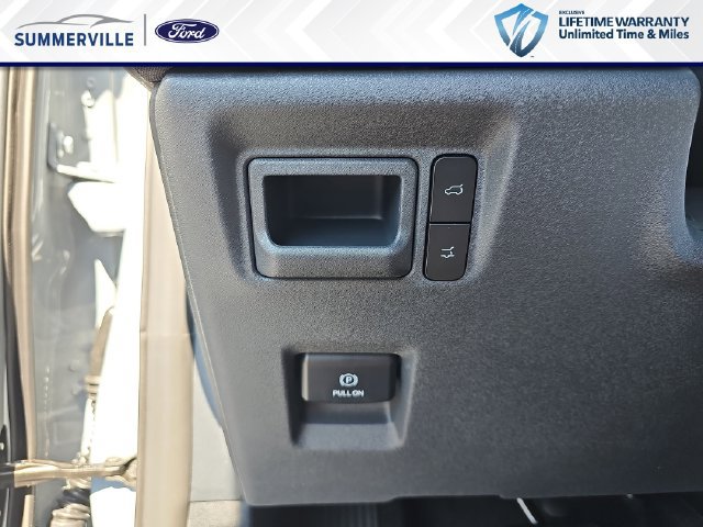 New 2027 Ford Expedition Active RWD image 32