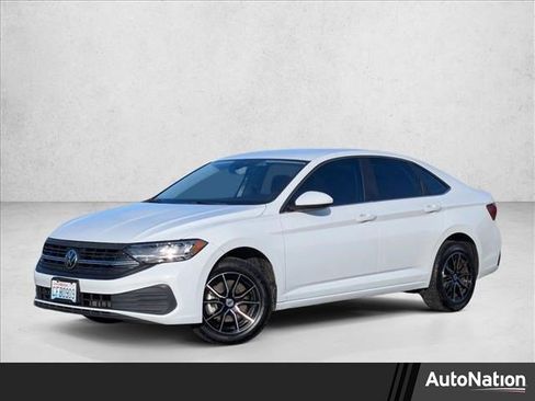 Used 2022 Volkswagen Jetta S image 1