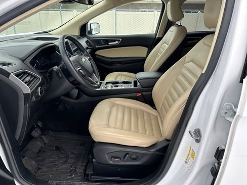 Used 2023 Ford Edge SEL w/ Convenience Package image 11