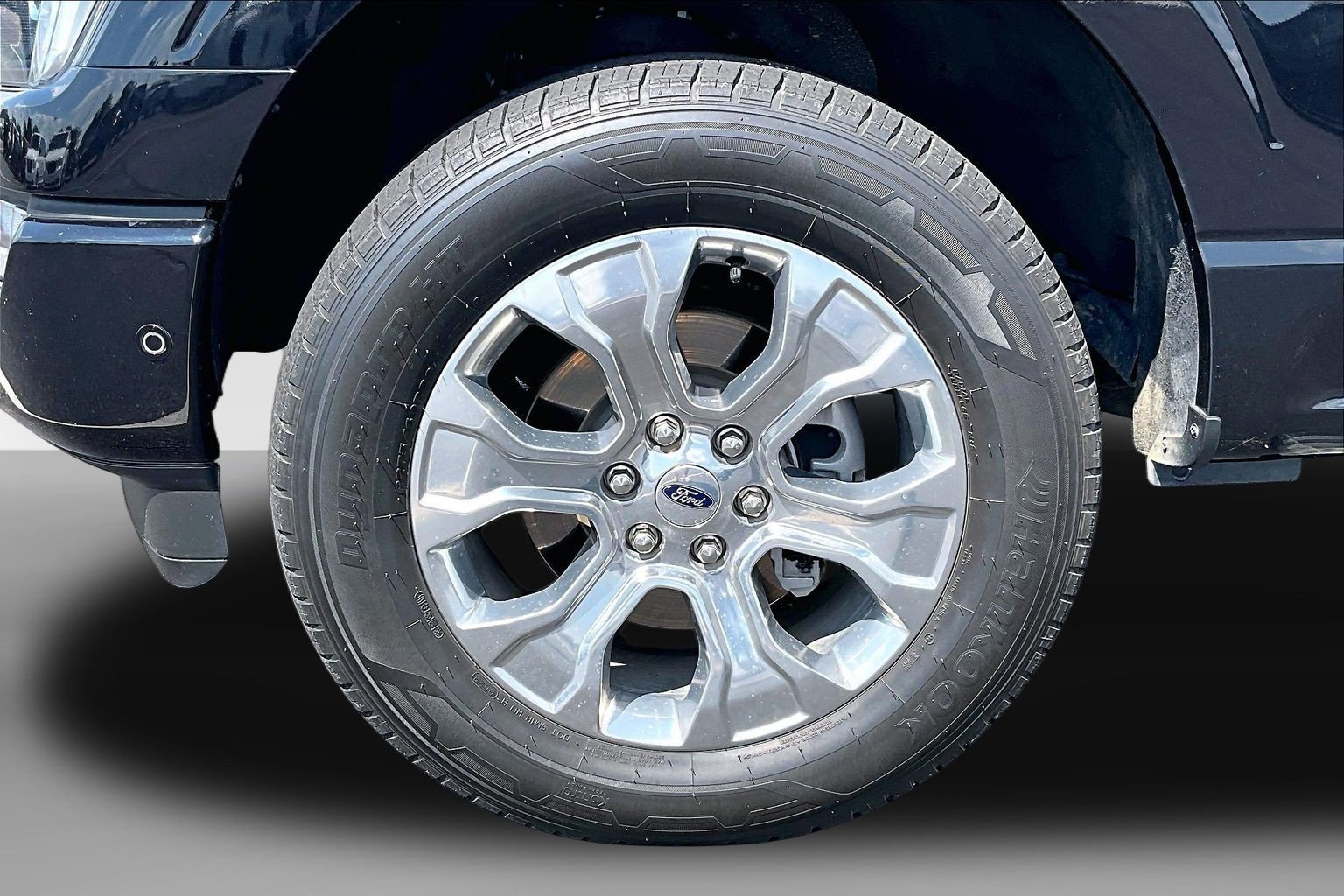 Used 2023 Ford F150 Platinum w/ Equipment Group 701A High AWD/4WD image 9
