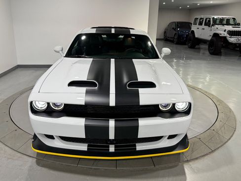 Used 2023 Dodge Challenger SRT Hellcat RWD image 8