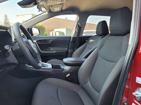 Used 2024 Toyota RAV4 LE image 12