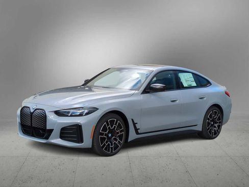 Used 2025 BMW i4 xDrive40i w/ M Sport Package image 4