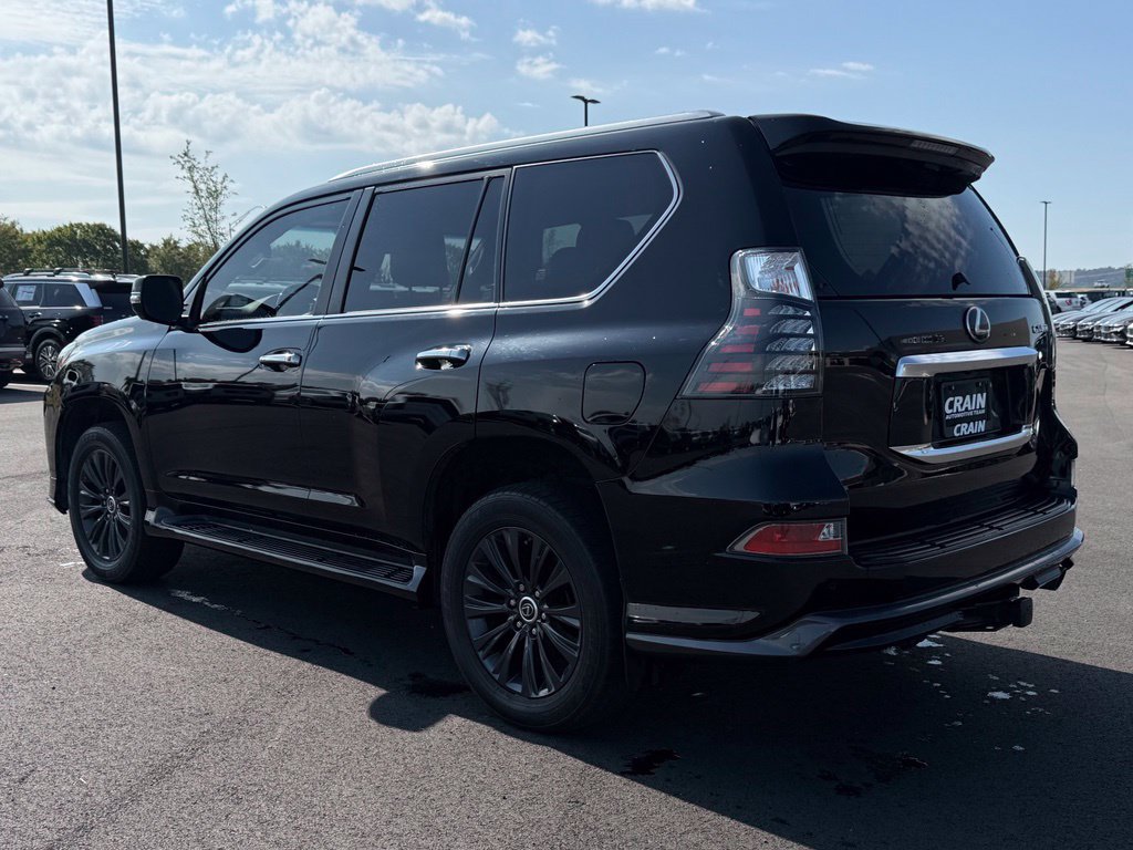 Used 2023 Lexus GX 460 Luxury w/ Sport Design Package AWD/4WD image 8