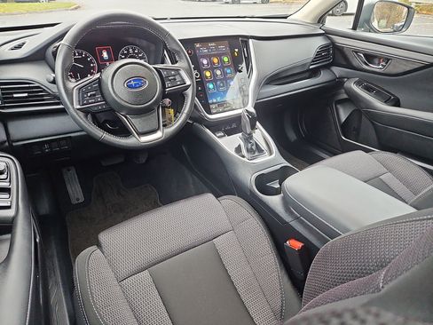 Certified 2025 Subaru Outback Premium image 3