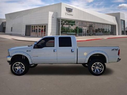 Used 2002 Ford F250 Lariat image 3