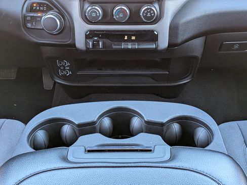 Used 2024 RAM 2500 Big Horn w/ Bed Utility Group image 19