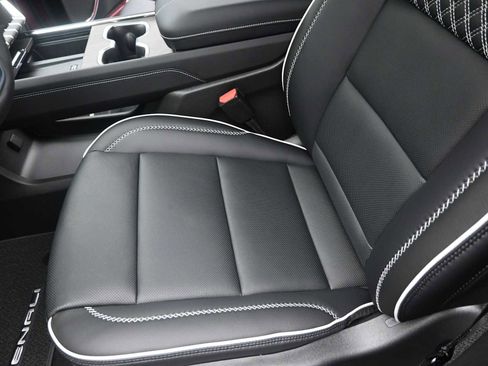 New 2026 GMC Acadia Denali w/ Super Cruise Package image 27