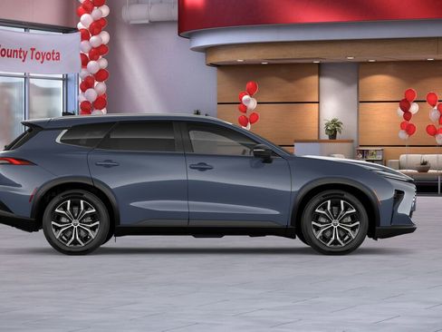 New 2025 Toyota Crown Signia image 12