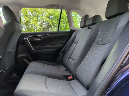 Used 2020 Toyota RAV4 XLE w/ Convenience Package AWD/4WD image 15
