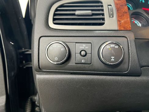 Used 2012 Chevrolet Tahoe LT image 17