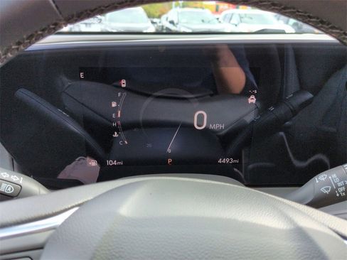 Used 2025 Buick Encore GX Sport Touring w/ Comfort Package image 10