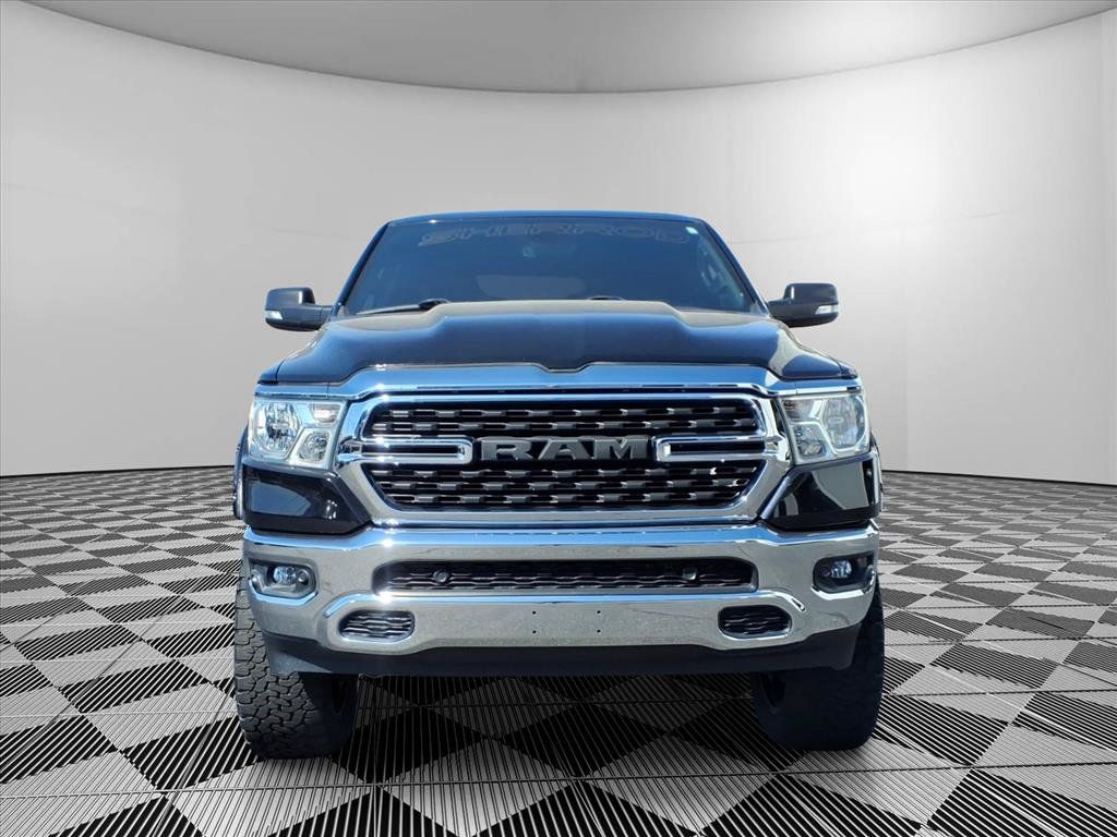 Used 2022 RAM 1500 Big Horn AWD/4WD image 3