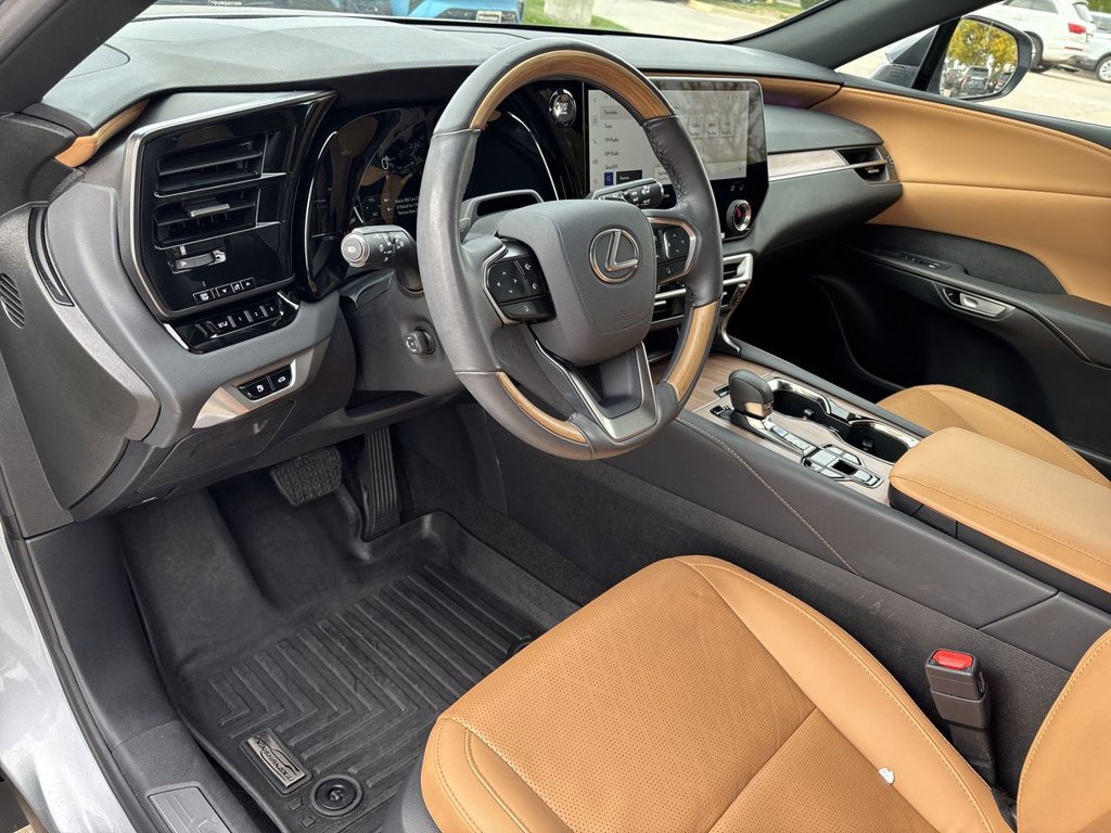 Used 2025 Lexus RX 350 Premium Plus w/ Convenience Package AWD/4WD image 14