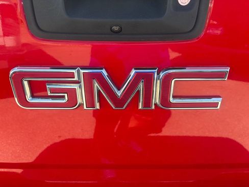 Used 2016 GMC Canyon 4x4 Extended Cab image 14