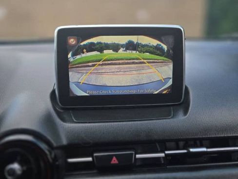 Used 2017 MAZDA CX-3 Touring FWD image 16
