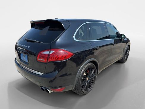 Used 2014 Porsche Cayenne Turbo AWD/4WD image 5