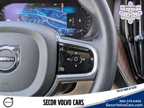 Used 2023 Volvo XC60 B6 Ultimate w/ Protection Package Premier image 17
