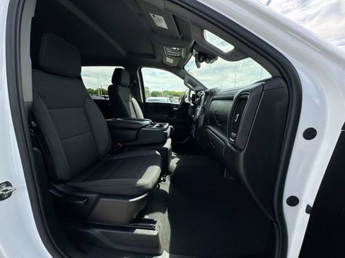 Used 2024 Chevrolet Silverado 2500 Custom w/ Custom Value Package AWD/4WD image 27