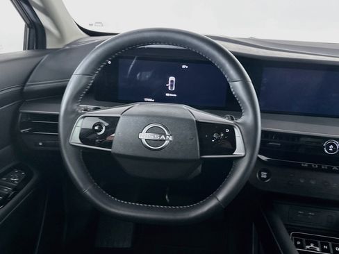 Used 2025 Nissan Murano SV FWD image 18