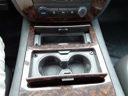 Used 2011 GMC Sierra 1500 Denali image 34