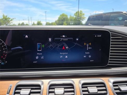 Certified 2024 Mercedes-Benz GLE 450e 4MATIC image 28