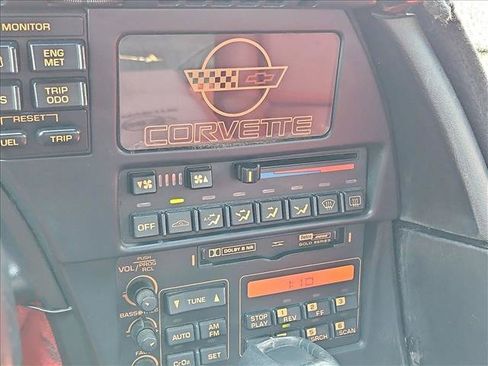 Used 1992 Chevrolet Corvette Coupe RWD image 19