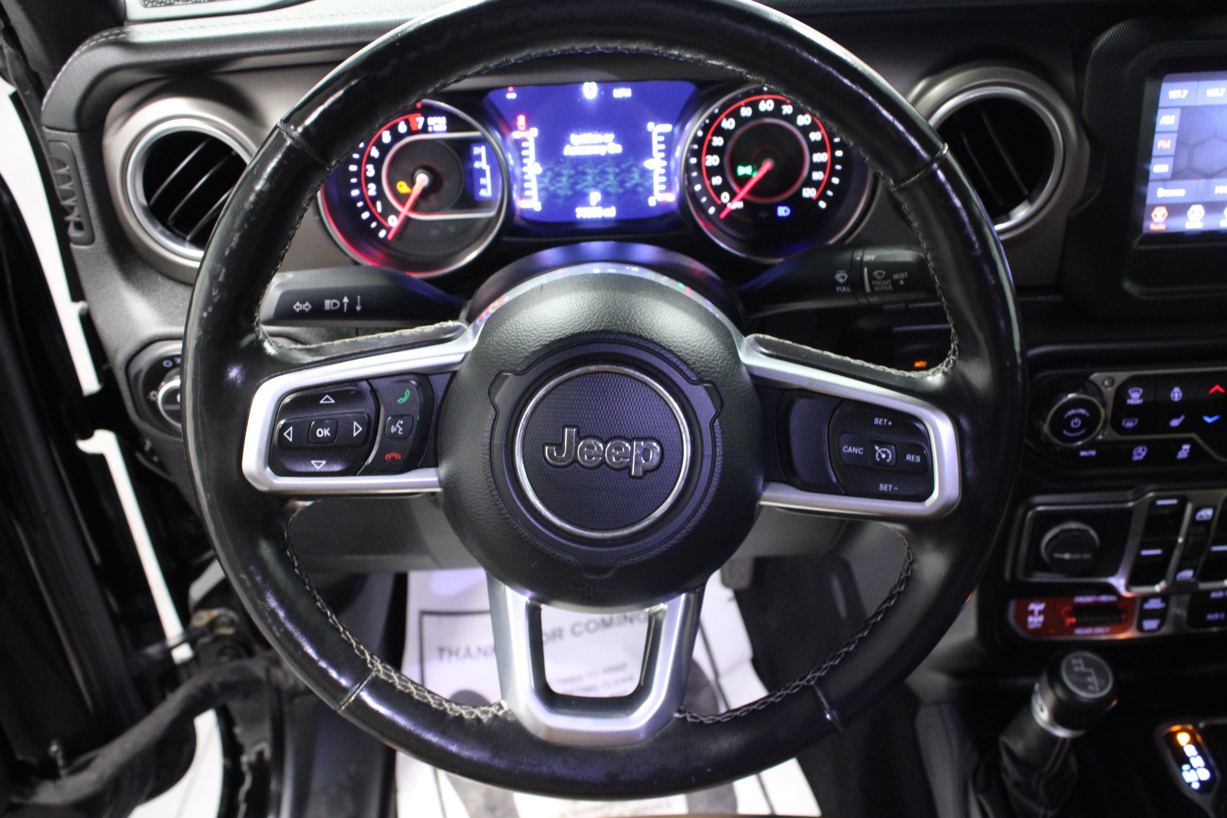 Used 2020 Jeep Gladiator Rubicon w/ LED Lighting Group AWD/4WD image 17