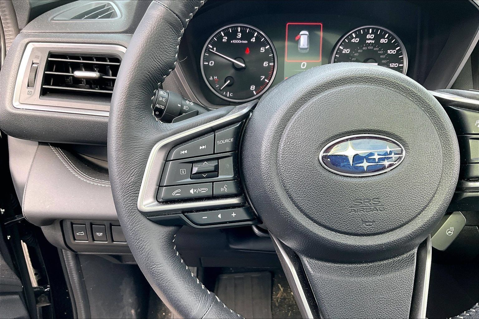 Used 2025 Subaru Ascent Limited AWD/4WD image 19