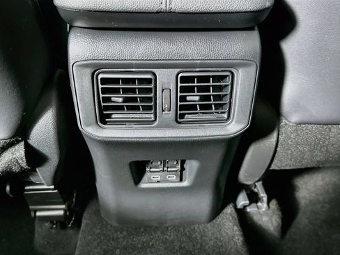 Used 2024 Toyota RAV4 XSE AWD/4WD image 25