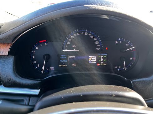 Used 2016 Cadillac XTS Luxury w/ Driver Awareness Package image 27