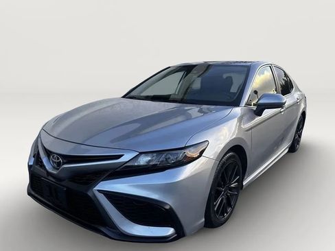 Used 2021 Toyota Camry SE w/ Carpet Mat Package (TMS) FWD image 31