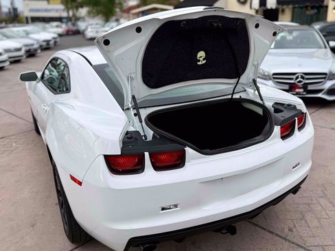 Used 2013 Chevrolet Camaro LS RWD image 13