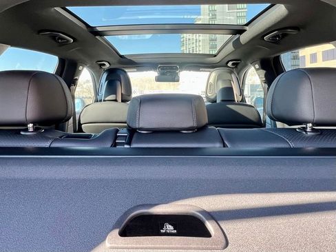 Certified 2026 Mercedes-Benz GLC 300 4MATIC image 33