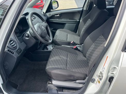 Used 2008 Suzuki SX4 AWD Hatchback image 31