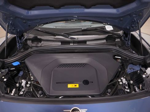 Used 2025 MINI Cooper Countryman SE w/ Comfort Package Max image 23