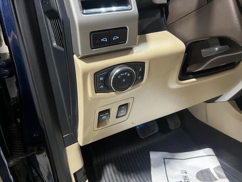 Used 2019 Ford F150 Lariat AWD/4WD image 17