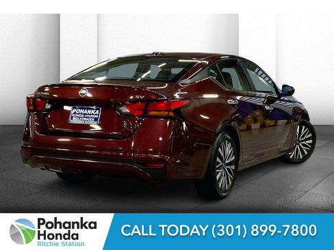 Used 2023 Nissan Altima 2.5 SV image 13