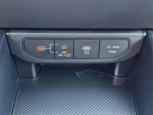 New 2025 Kia K4 LXS image 14