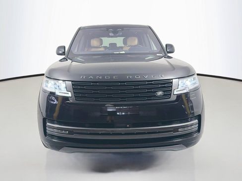 Used 2023 Land Rover Range Rover SE AWD/4WD image 2