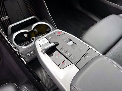 Certified 2025 BMW X1 xDrive28i w/ Premium Package image 24