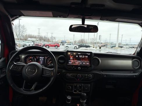 Used 2019 Jeep Wrangler Unlimited Sport S image 13